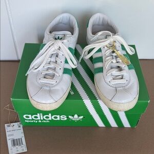 Adidas Blanc Sporty & Rich White and Green Sneakers with Gold Charm